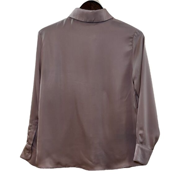 Dress Forum Button Down Blouse Dull Satin Slim Shirt Pink Champagne Size Medium - Picture 2 of 8